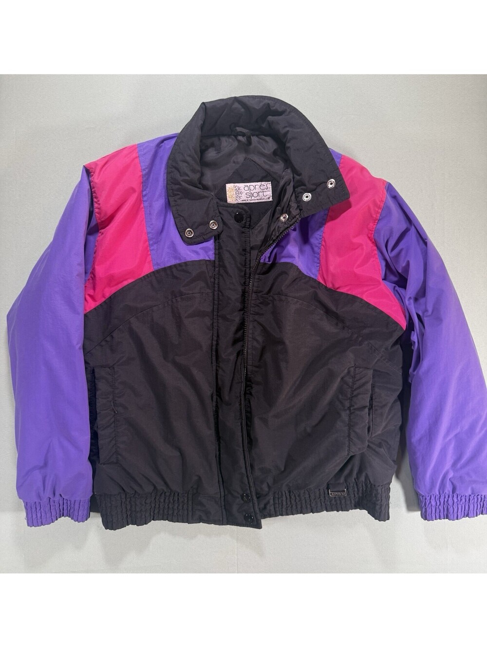 Apres Sport Women’s Ski Coat Jacket Size S Black Hooded Pockets